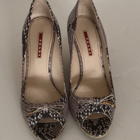 Prada open toe platform pump - Picture 2 of 6